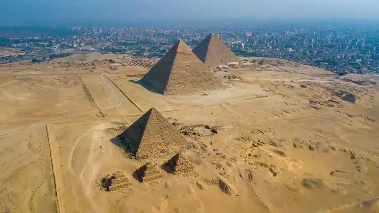 pyramids giza